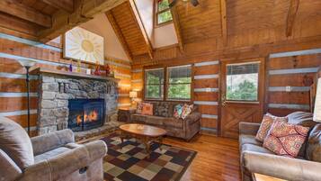 House, Multiple Beds (Paradise) | Living area