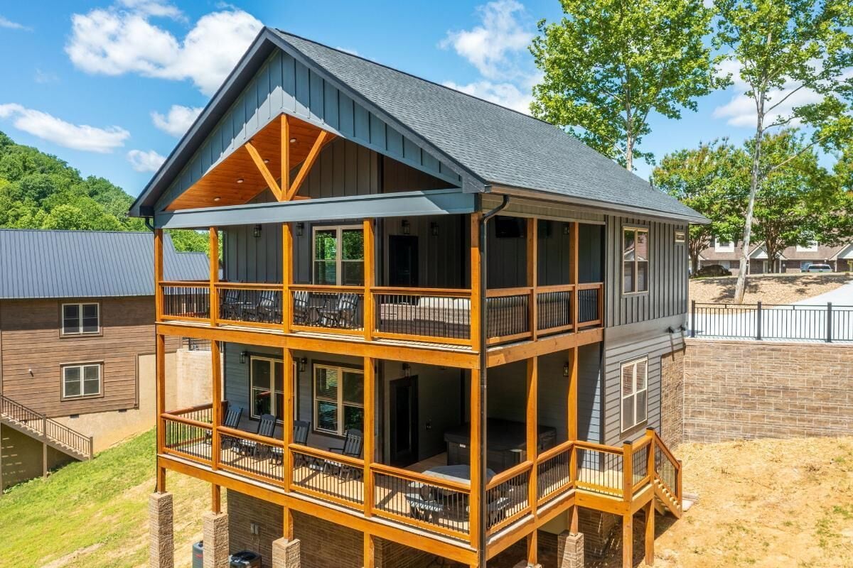 House, Multiple Beds (Z - Hilltop Haven) | Exterior