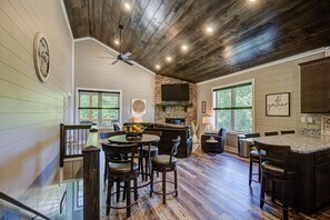 House, Multiple Beds (Z - Hilltop Haven) | Dining - Z - Hilltop Haven (Sevierville)
