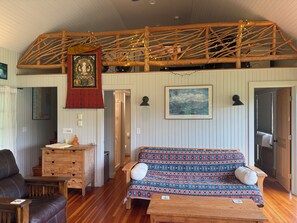 Living area - Peaceful country retreat near Cooperstown (Fly Creek)