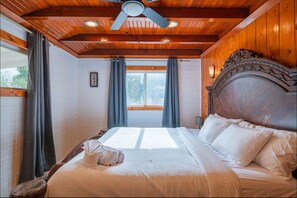 3 chambres, fer et planche à repasser, Wi-Fi gratuit, draps fournis