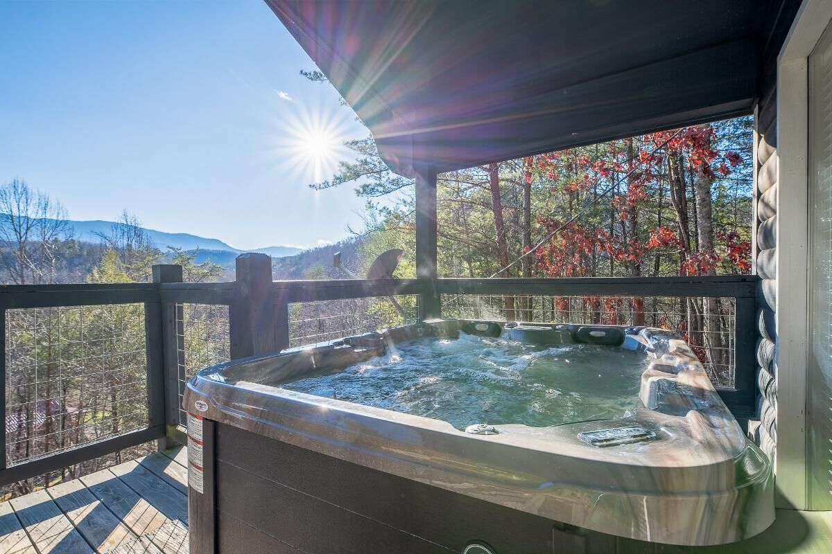 Casa, 1 cama de matrimonio grande con sofá cama (Eagles Nest Hideaway) | Bañera de hidromasaje al aire libre