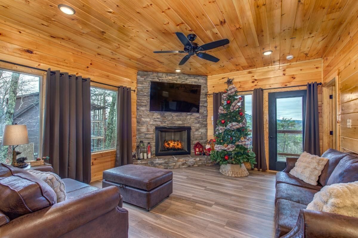 Casa, varias camas (Pine Haven Cabin) | Zona de estar