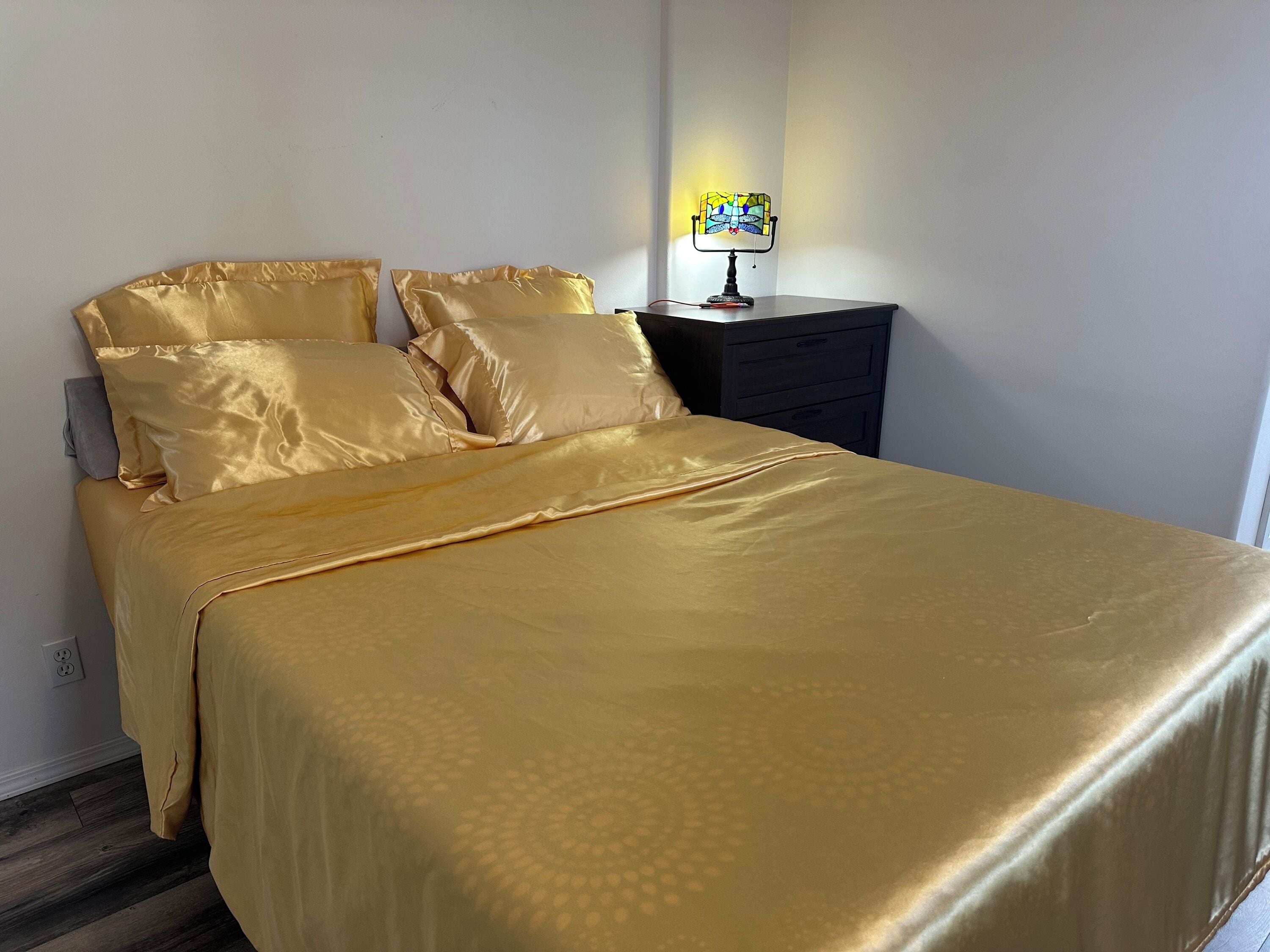 1 chambre, accès au Wi-Fi (inclus), literie fournie