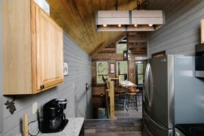 Ferienhaus, Mehrere Betten (Splash N' Love Shack) | Eigene Küche
