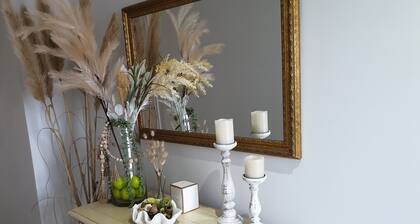 Sherwood Victorian Retreat