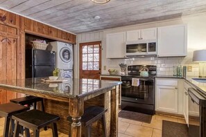 Casa, letti multipli (Sleepy Bear) | Cucina privata