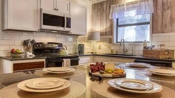 Casa, varias camas (Sleepy Bear) | Cocina privada