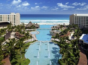 Pool - The Westin Lagunamar Ocean Resort Villas & Spa, Cancu. 1 Bedroom Premium Villa (Cancún)