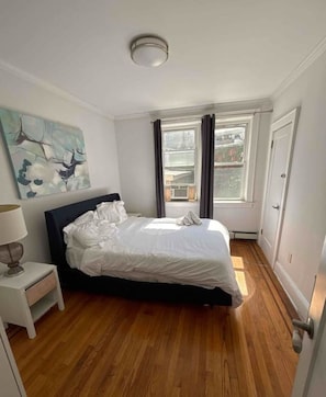 Iron/ironing board, travel cot, WiFi, bed sheets