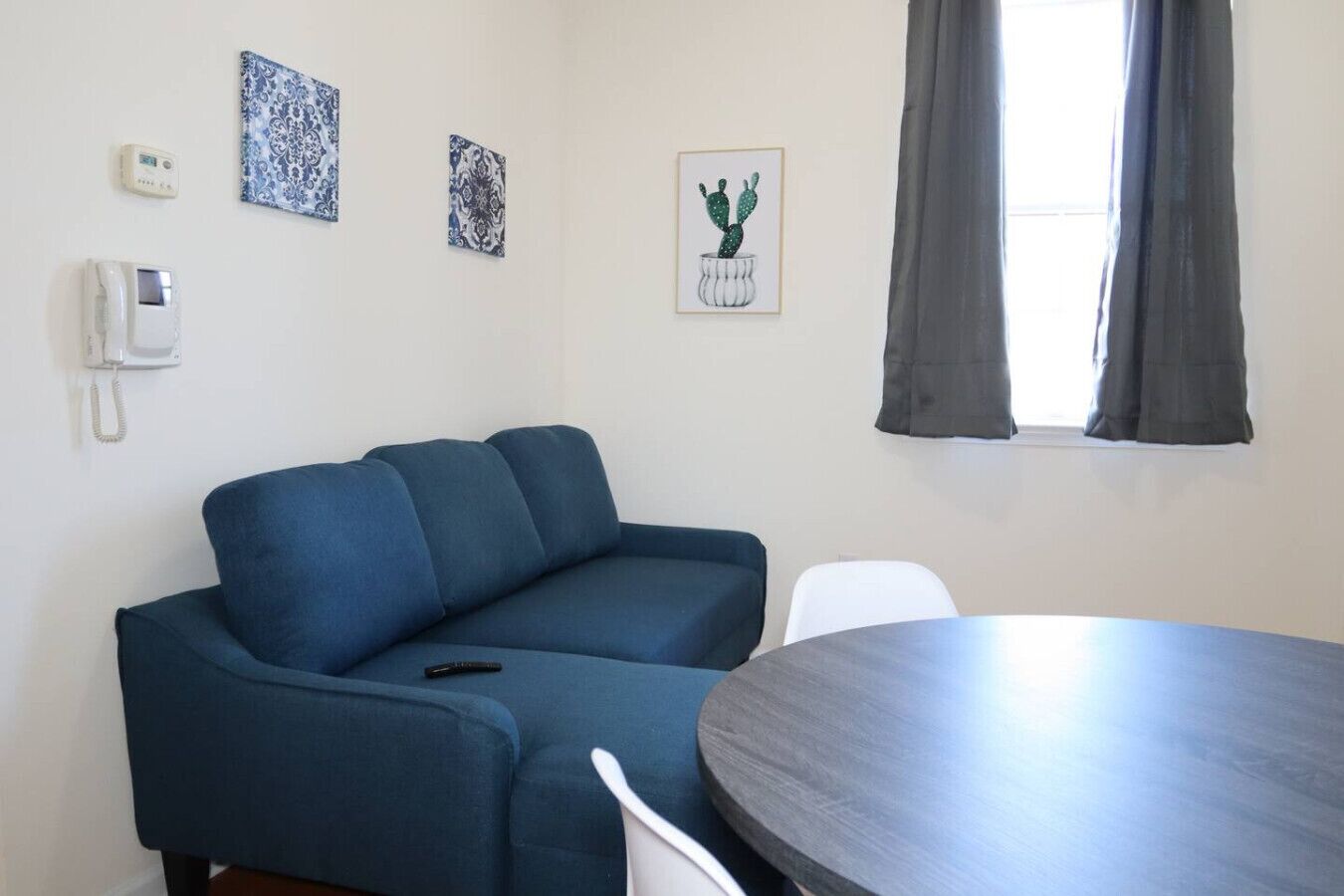 1br Apartment | Free Parking | Self Check-in - Montclair, NJ