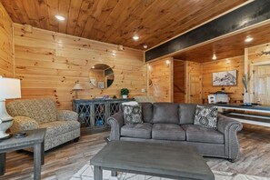 Ferienhaus, Mehrere Betten (Moonlight Pines) | Wohnbereich