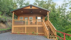 House, Multiple Beds (Cozy Hollow Cabin) | Exterior - Cozy Hollow Cabin (Sevierville)