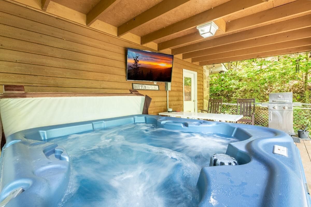 House, Multiple Beds (Carefree Hideaway) | Terrace/patio