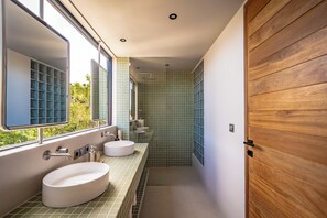 Bathroom - Foundry Studio Uluwatu (Uluwatu)