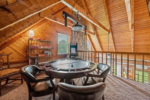 House, Multiple Beds (Honey Hive) | Dining - Honey Hive (Sevierville)