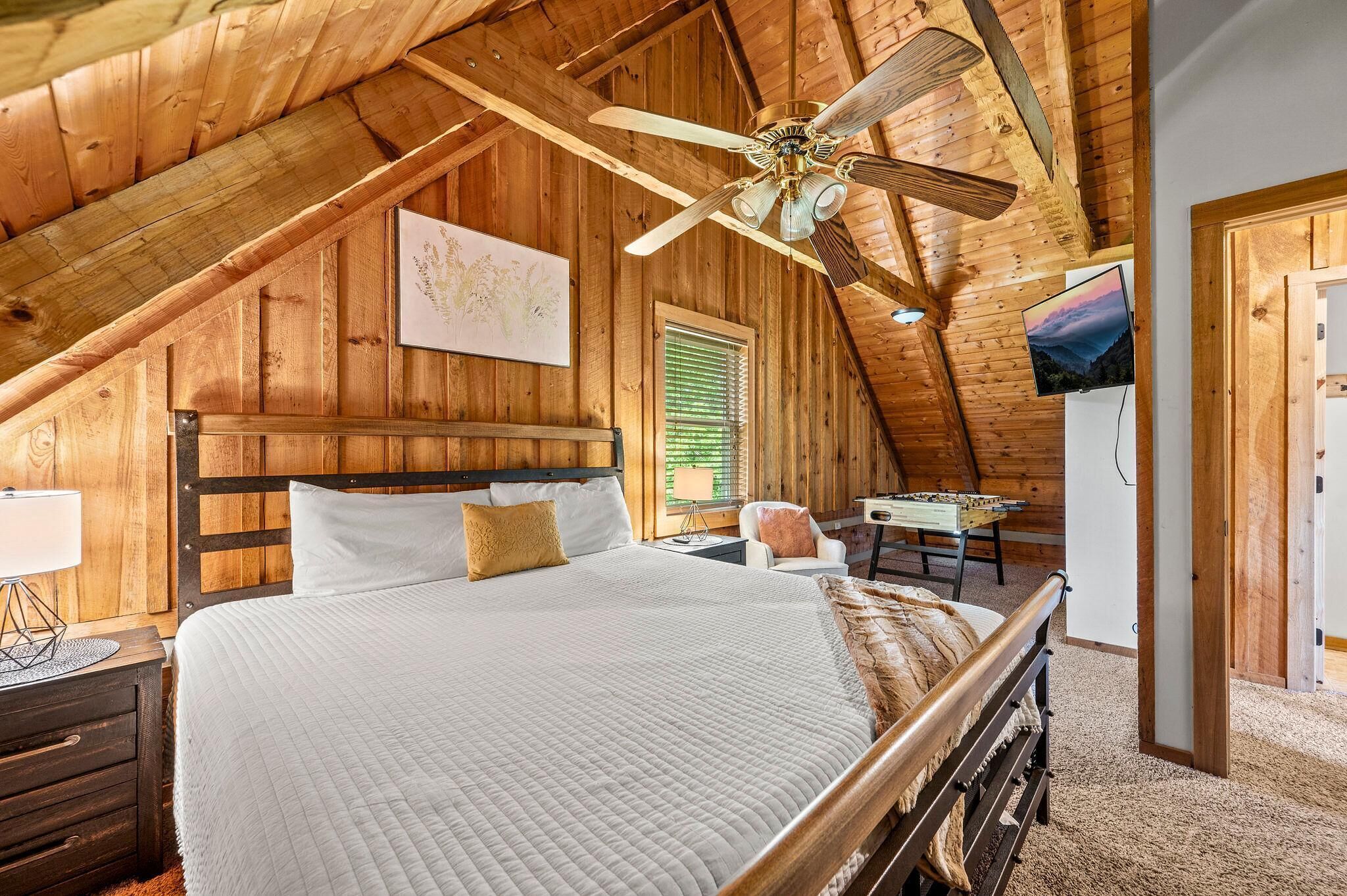 House, Multiple Beds (Honey Hive) | 3 bedrooms