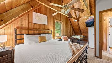 House, Multiple Beds (Honey Hive) | 3 bedrooms