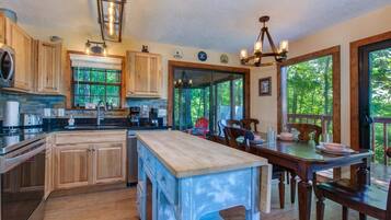 Casa, varias camas (Three Little Bears) | Cocina privada