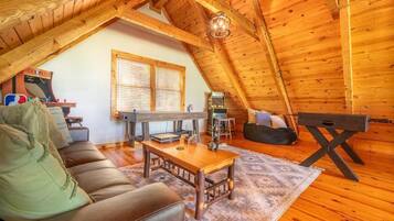 Rumah, Beberapa Tempat Tidur (Big Bear Lodge at Valley View) | Area keluarga
