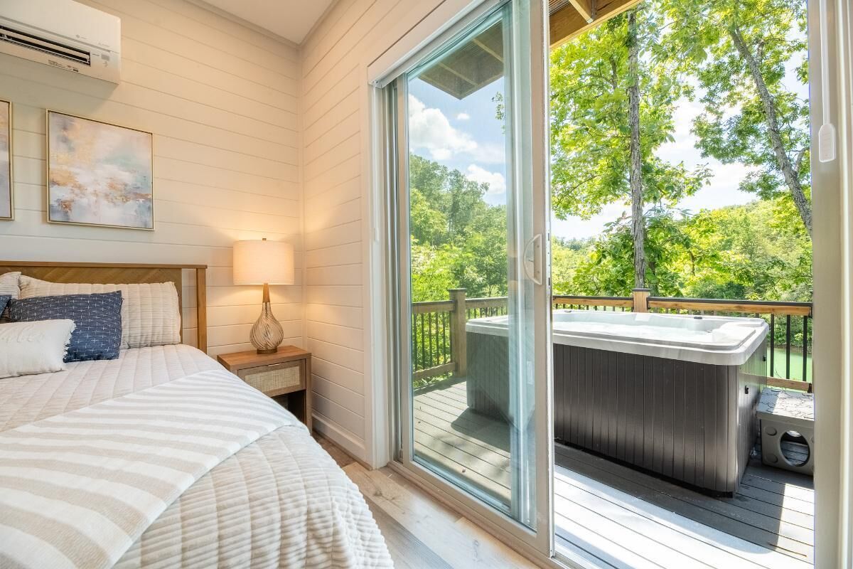 House, Multiple Beds (Tranquility Awaits)