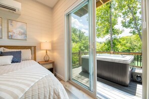 House, Multiple Beds (Tranquility Awaits) - Tranquility Awaits (Sevierville)