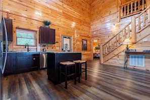 House, Multiple Beds (Smokey Waters) | Interior - Smokey Waters (Sevierville)