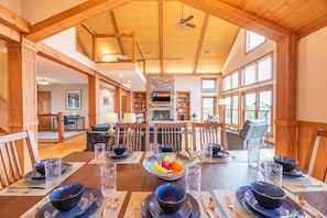 House, Multiple Beds (Kodak Moments) | Dining - Kodak Moments (Kodak)