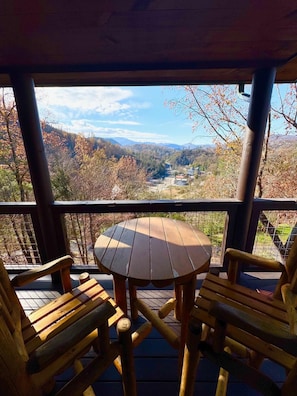 Ferienhaus, Mehrere Betten (Ridge Vista) | Speisen im Freien