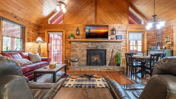 House, Multiple Beds (Lasting Memories) | Living area