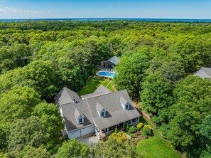 Exterior - Cape Cod luxury with private pool (Yarmouth Port)
