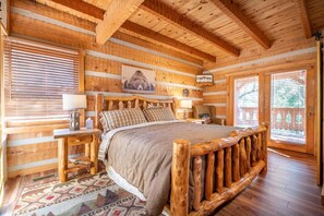 House, Multiple Beds (Lamp Post Lodge) | 3 bedrooms - Lamp Post Lodge (Sevierville)