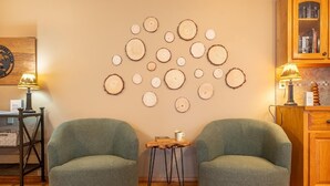 Nhà, nhiều giường (Laurel Mountain Lodge) | Nội thất
