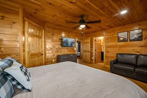 Ferienhaus, Mehrere Betten (Swimming in the Smokies) | 5 Schlafzimmer
