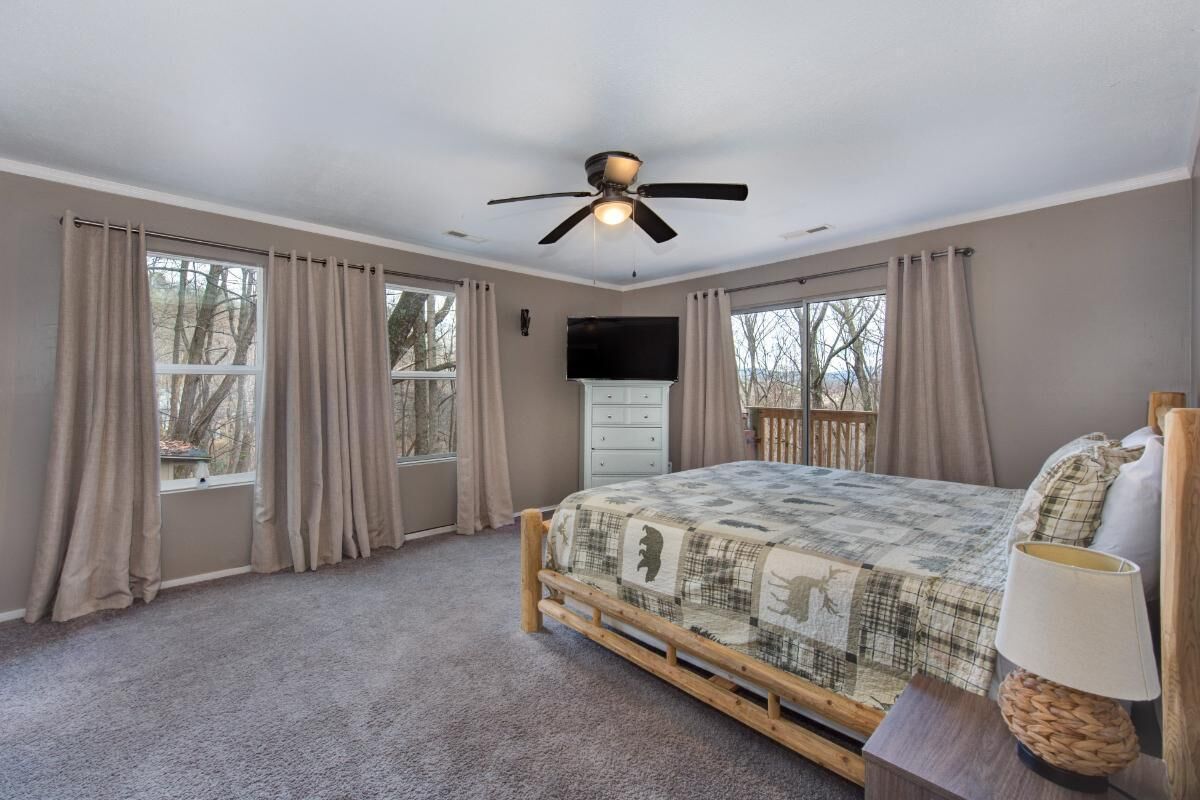 House, Multiple Beds (Golden Pines Retreat) | 3 bedrooms