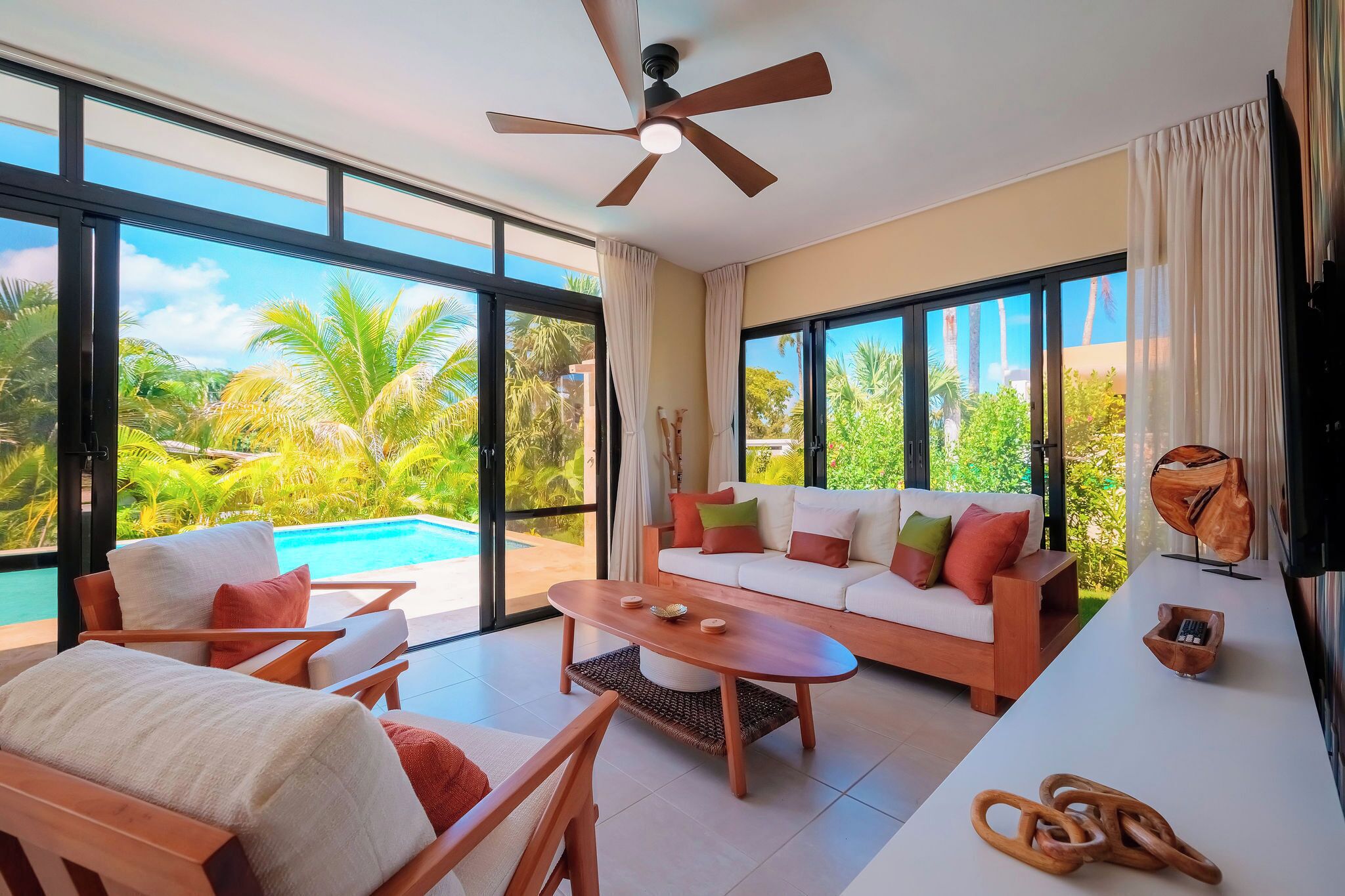 Villa Tranquila, Luxury Boho Encuentro Retreat - Cabarete