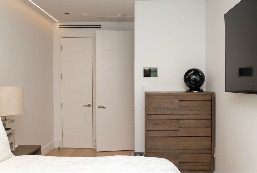 Luxurious Soho Apartment~ 3 Bedroom 2 Bathroom - Secaucus, NJ