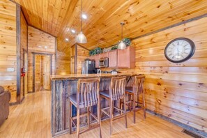 House, Multiple Beds (Bear Cove) | Interior - Bear Cove (Pigeon Forge)