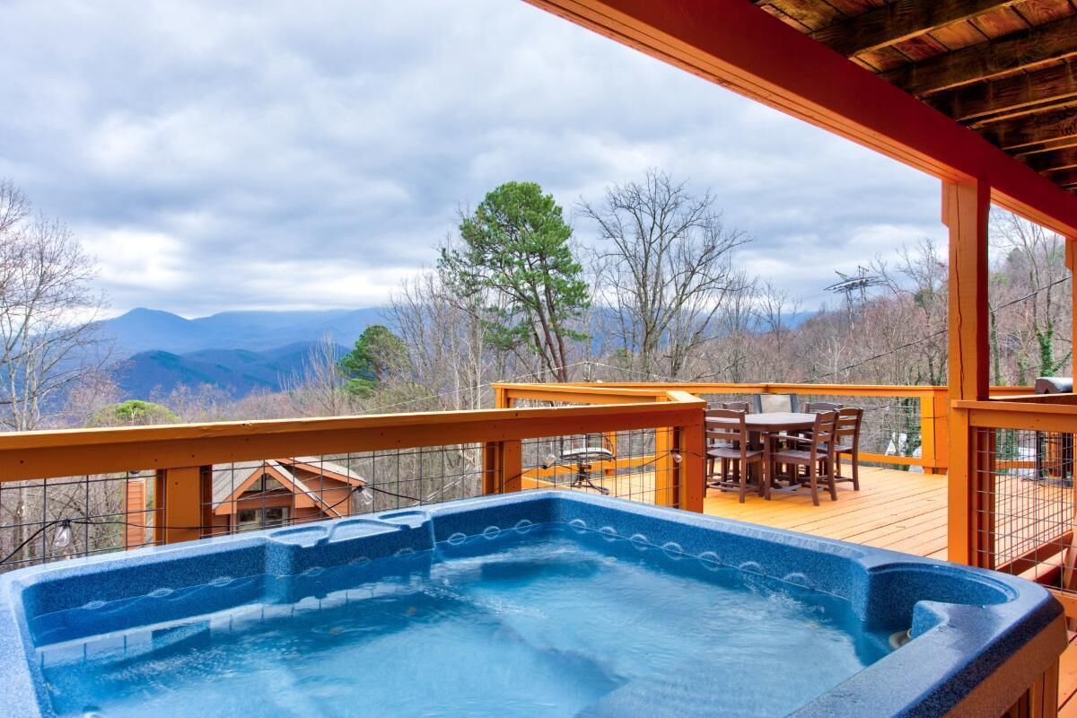 House, Multiple Beds (Honey Bear Lodge) | Outdoor dining
