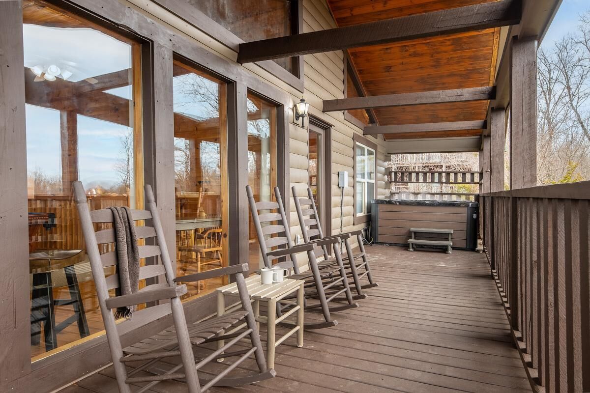 House, Multiple Beds (Elk Lodge) | Terrace/patio