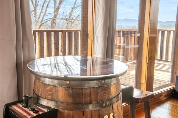 House, Multiple Beds (Mountain Breeze) | Interior - Mountain Breeze (Sevierville)