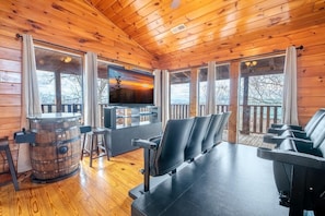 House, Multiple Beds (Mountain Breeze) | Living area - Mountain Breeze (Sevierville)