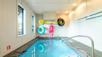 Hus - flera sängar (Spa Mountain Retreat) | Pool | Inomhuspool och uppvärmd pool