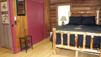 House, Multiple Beds (Call of the Wild) | 2 bedrooms