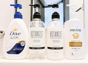 Bathroom amenities - La Parfait de Sapporo 807 (Sapporoshi  Higashiku Kita)