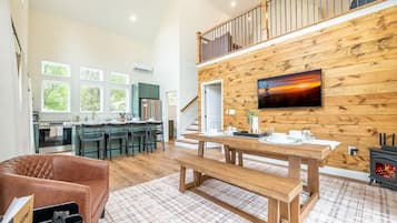 House, Berbilang Katil (Tennessee Glow) | Tempat makan