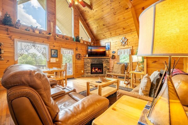 Cabin, Multiple Beds (An Indian Dream) | Living area - An Indian Dream (Sevierville)