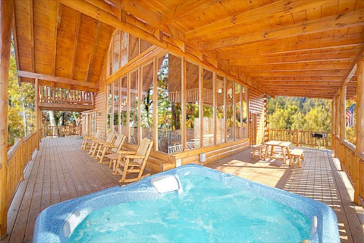 Chalet rustique, Plusieurs lits (Kodiak) | Terrasse/patio
