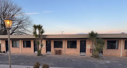 Southern Skies Motel