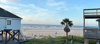 Great beach house just steps from the beach!!!